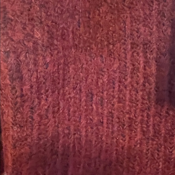Thakoon turtleneck cropped sweater NWT size Small.
Burgund, Alpaca blend - Picture 6 of 6